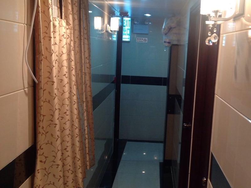 New Euro Asia Guest House Hong Kong Bagian luar foto